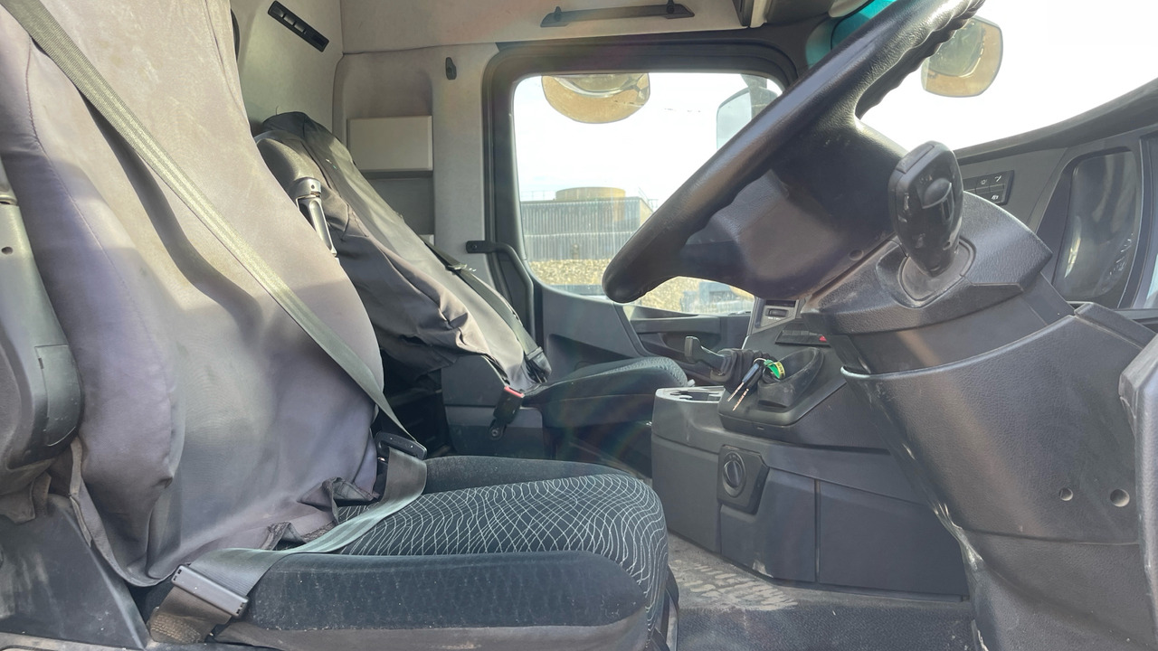 MERCEDES-BENZ AROCS 4140 - Asfaltmachine: afbeelding 5 MERCEDES-BENZ AROCS 4140 - Asfaltmachine: afbeelding 5