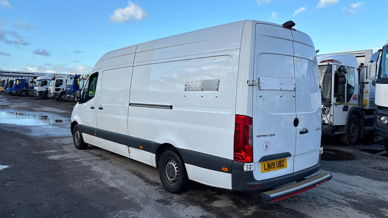 MERCEDES-BENZ SPRINTER 314 CDI - Gesloten bestelwagen: afbeelding 3 MERCEDES-BENZ SPRINTER 314 CDI - Gesloten bestelwagen: afbeelding 3