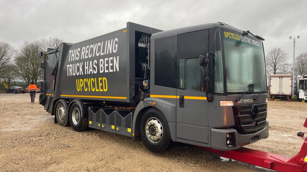 Mercedes-Benz Econic - Vuilniswagen: afbeelding 2 Mercedes-Benz Econic - Vuilniswagen: afbeelding 2