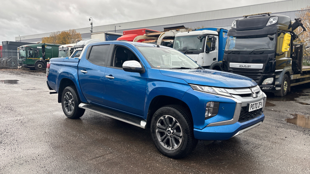 Mitsubishi L200 DI-D 2.3 Barbarian X 150PS - Pick-up, Bestelwagen met dubbele cabine: afbeelding 1 Mitsubishi L200 DI-D 2.3 Barbarian X 150PS - Pick-up, Bestelwagen met dubbele cabine: afbeelding 1