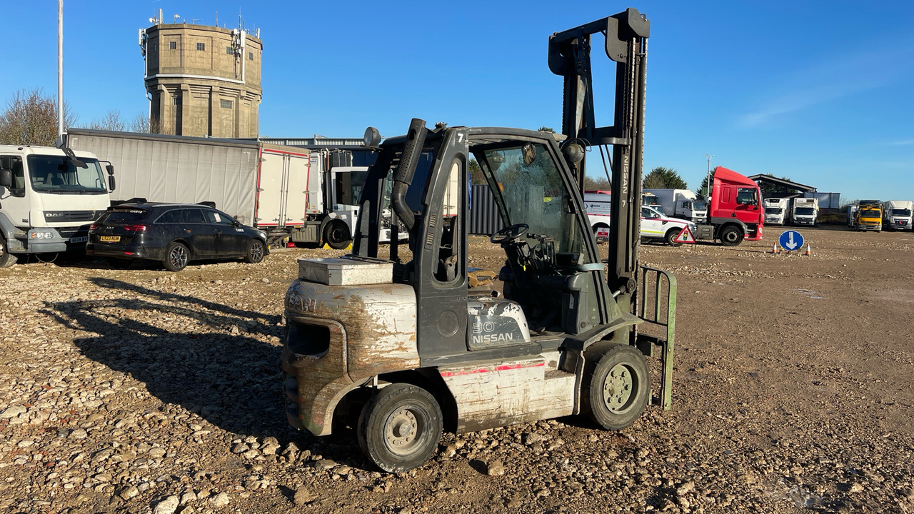 NISSAN YG1D2A300 - Diesel heftruck: afbeelding 5 NISSAN YG1D2A300 - Diesel heftruck: afbeelding 5