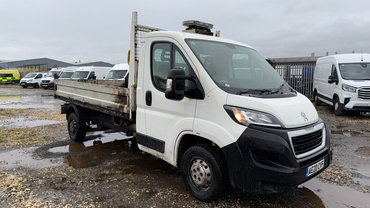 PEUGEOT BOXER 355 2.2 BlueHDi 165ps - Kipper bestelwagen: afbeelding 1 PEUGEOT BOXER 355 2.2 BlueHDi 165ps - Kipper bestelwagen: afbeelding 1