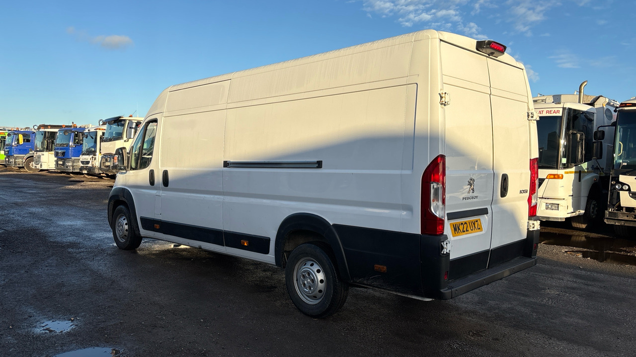 PEUGEOT BOXER 435 2.2 BlueHDi H2 Professional Van 140ps - Gesloten bestelwagen: afbeelding 3 PEUGEOT BOXER 435 2.2 BlueHDi H2 Professional Van 140ps - Gesloten bestelwagen: afbeelding 3