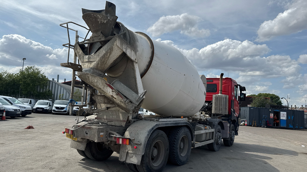 RENAULT C 430 - Betonmixer: afbeelding 4 RENAULT C 430 - Betonmixer: afbeelding 4