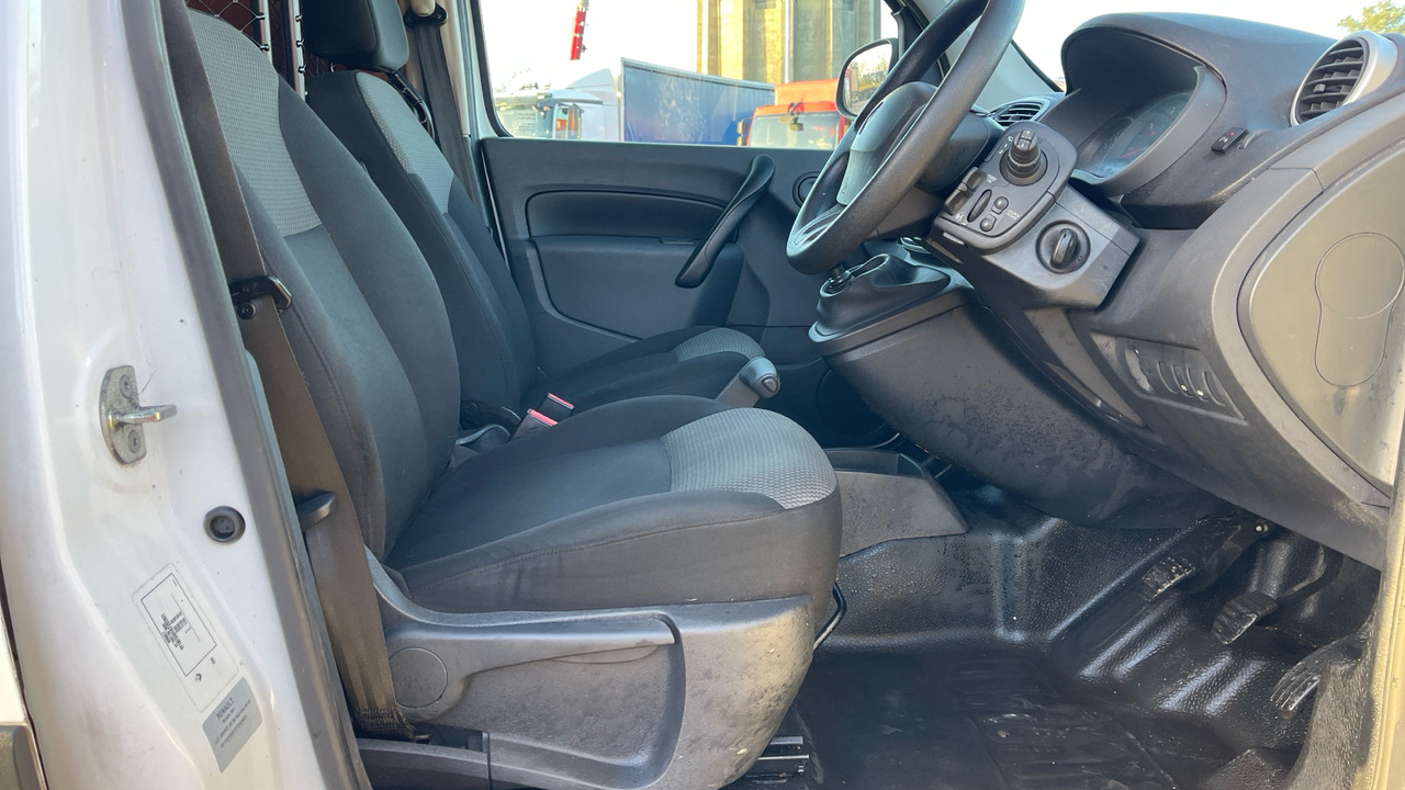 RENAULT KANGOO 1.5 DCI 95PS - Kleine bestelwagen: afbeelding 5 RENAULT KANGOO 1.5 DCI 95PS - Kleine bestelwagen: afbeelding 5