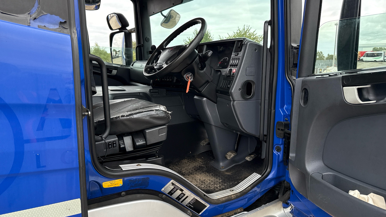 SCANIA P 230 - Schuifzeilen vrachtwagen: afbeelding 5 SCANIA P 230 - Schuifzeilen vrachtwagen: afbeelding 5
