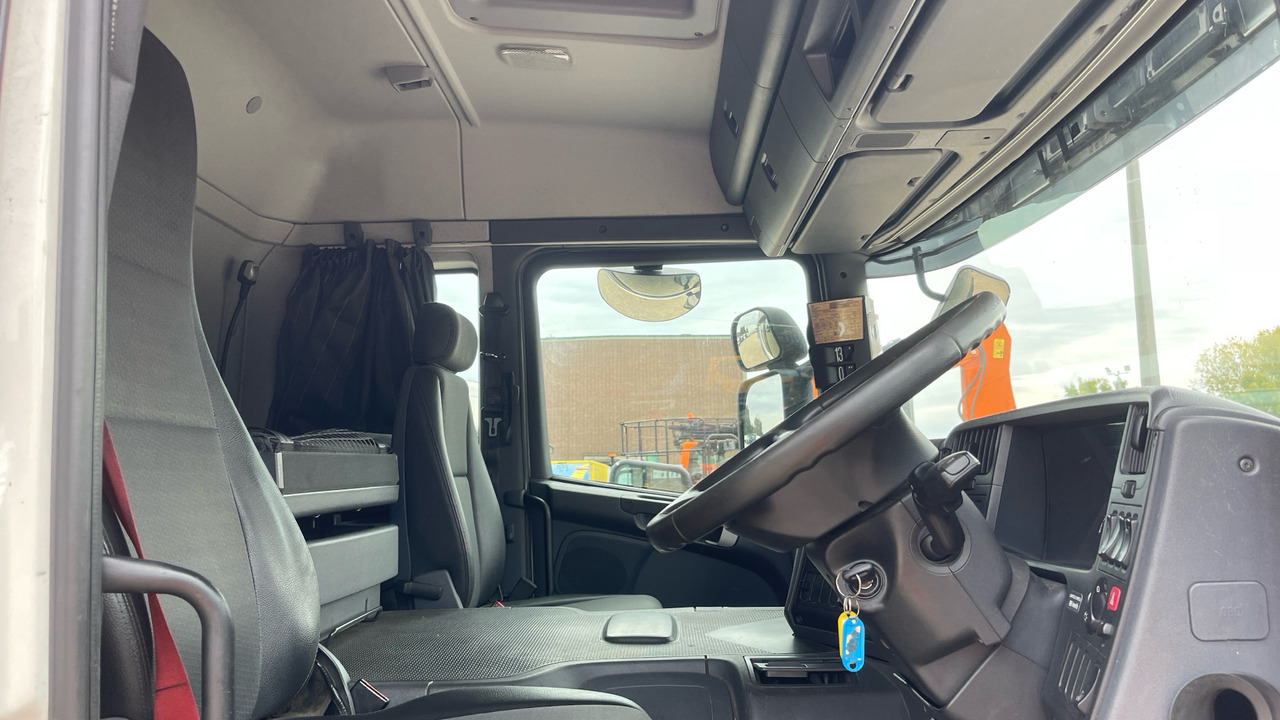 SCANIA P250 - Schuifzeilen vrachtwagen: afbeelding 5 SCANIA P250 - Schuifzeilen vrachtwagen: afbeelding 5