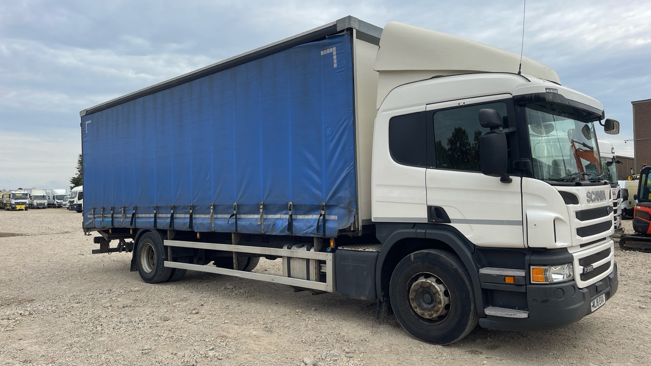 SCANIA P250 - Schuifzeilen vrachtwagen: afbeelding 1 SCANIA P250 - Schuifzeilen vrachtwagen: afbeelding 1