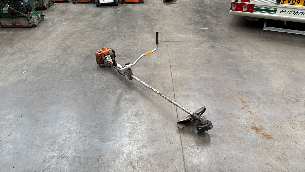 STIHL FS45C STRIMMER - Bouwmaterieel: afbeelding 3 STIHL FS45C STRIMMER - Bouwmaterieel: afbeelding 3