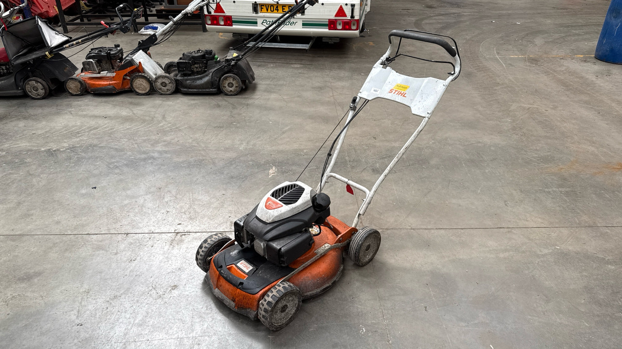 STIHL RM4 RTP - Bouwmaterieel: afbeelding 2 STIHL RM4 RTP - Bouwmaterieel: afbeelding 2