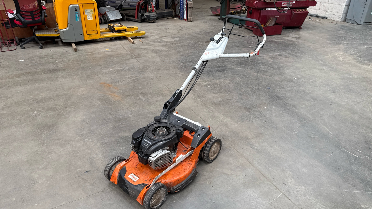 STIHL - Bouwmaterieel: afbeelding 2 STIHL - Bouwmaterieel: afbeelding 2