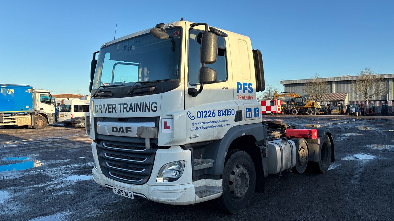 DAF CF 450 - Trekker: afbeelding 2 DAF CF 450 - Trekker: afbeelding 2