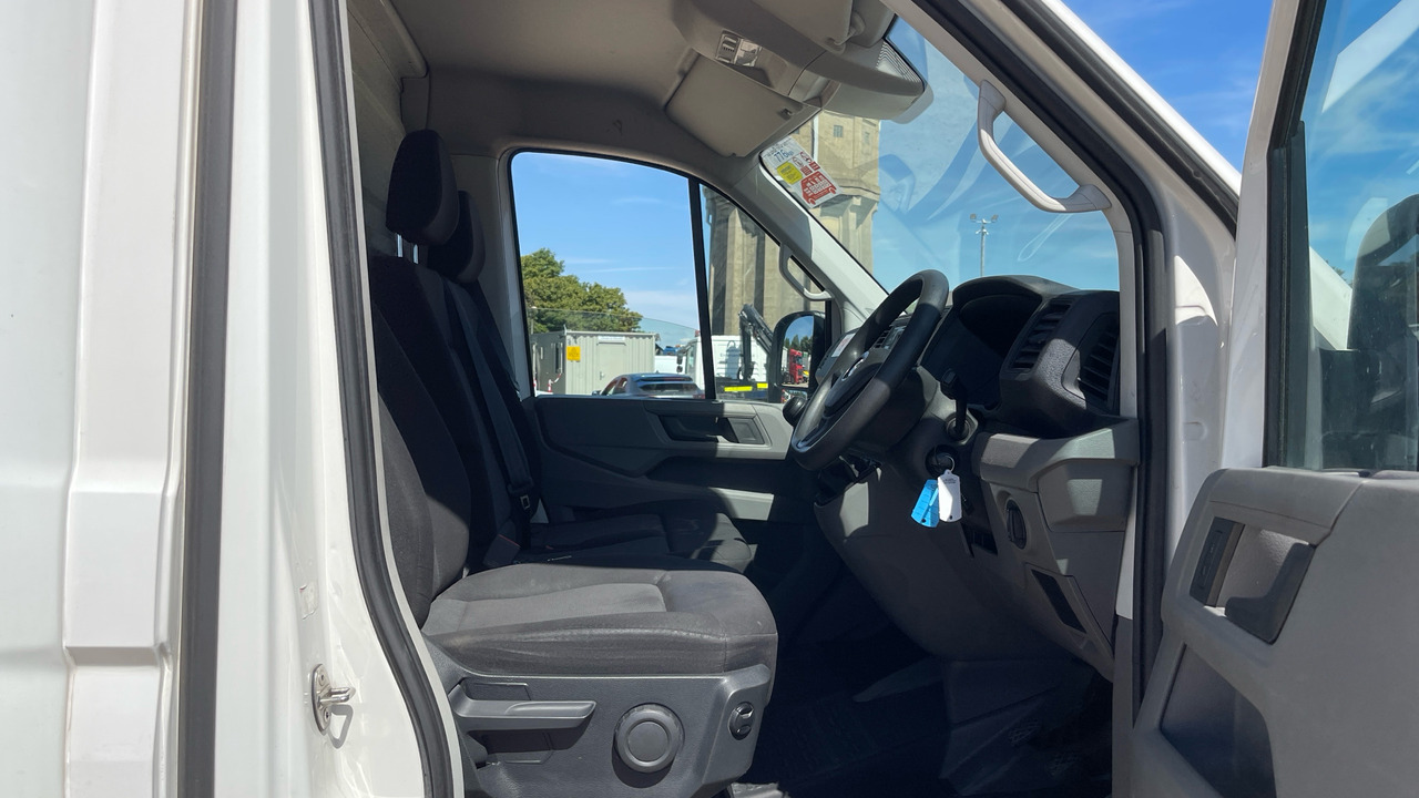 VOLKSWAGEN CRAFTER CR35 2.0 TDI 140PS - Bestelwagen gesloten laadbak: afbeelding 5 VOLKSWAGEN CRAFTER CR35 2.0 TDI 140PS - Bestelwagen gesloten laadbak: afbeelding 5