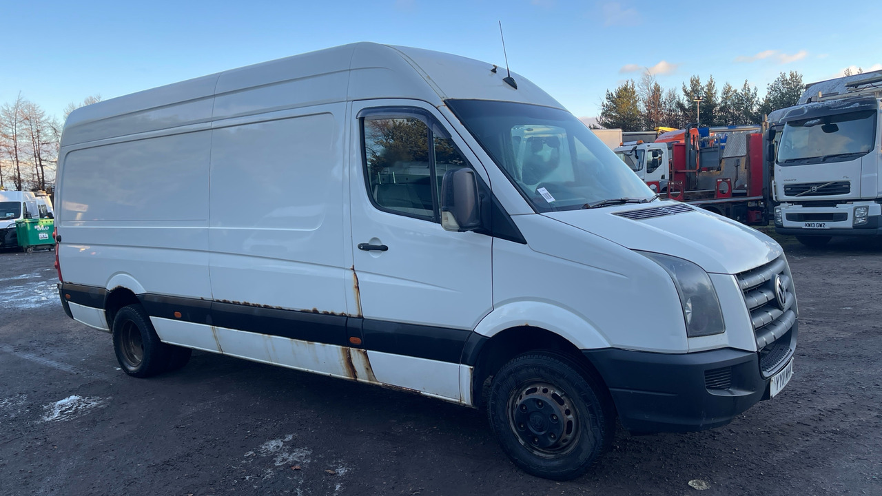 VOLKSWAGEN CRAFTER CR50 PLUS 2.5 TDI - Gesloten bestelwagen: afbeelding 1 VOLKSWAGEN CRAFTER CR50 PLUS 2.5 TDI - Gesloten bestelwagen: afbeelding 1