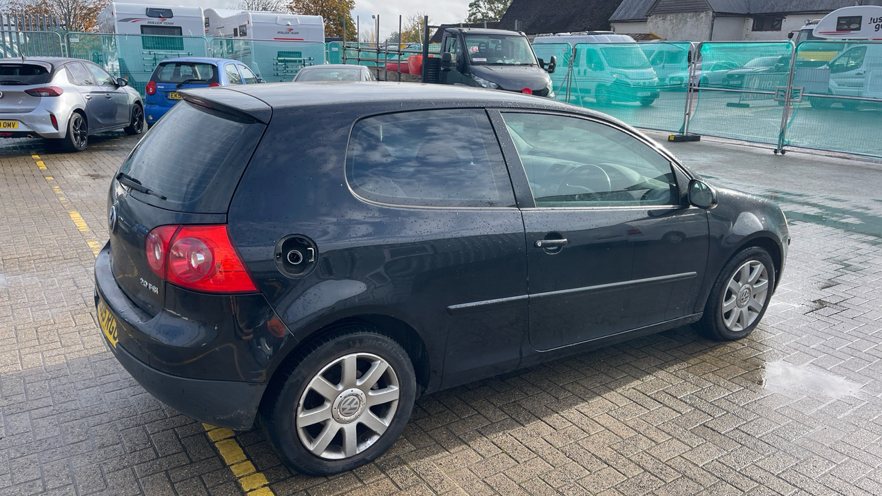 VOLKSWAGEN GOLF 2.0 GT FSI - Hatchback: afbeelding 4 VOLKSWAGEN GOLF 2.0 GT FSI - Hatchback: afbeelding 4