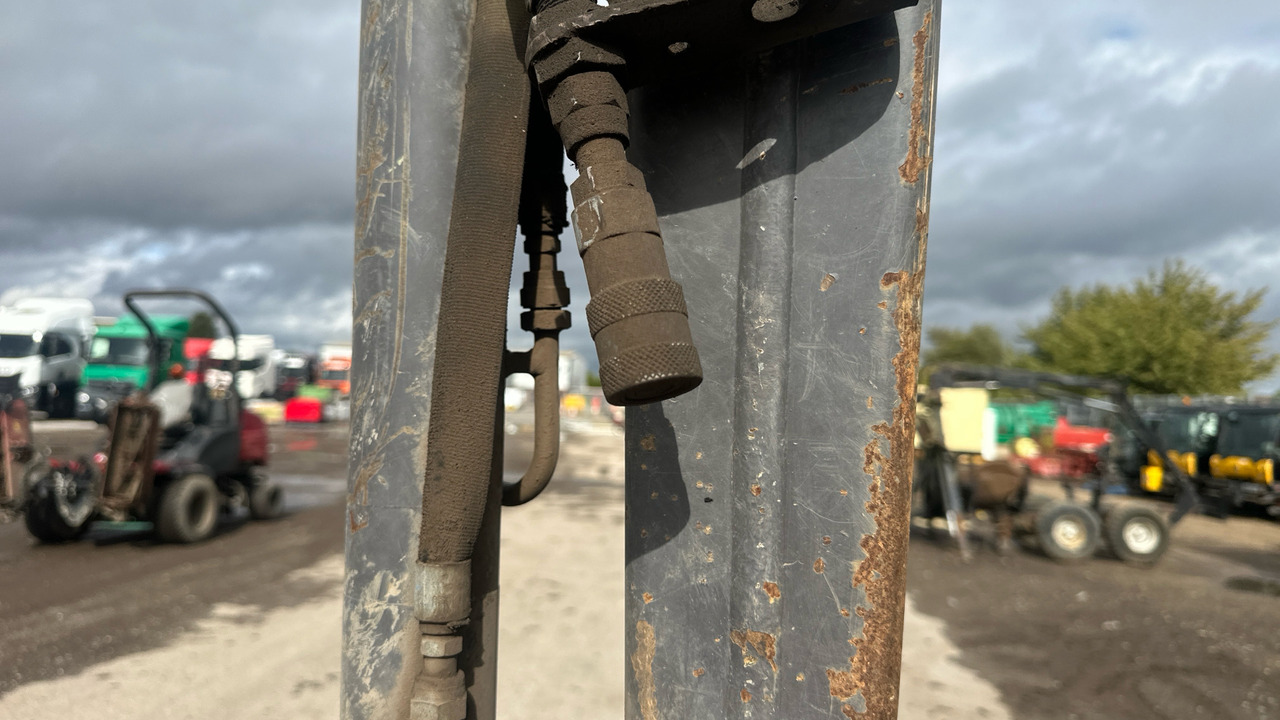 Minigraafmachine VOLVO EC15D: afbeelding 12