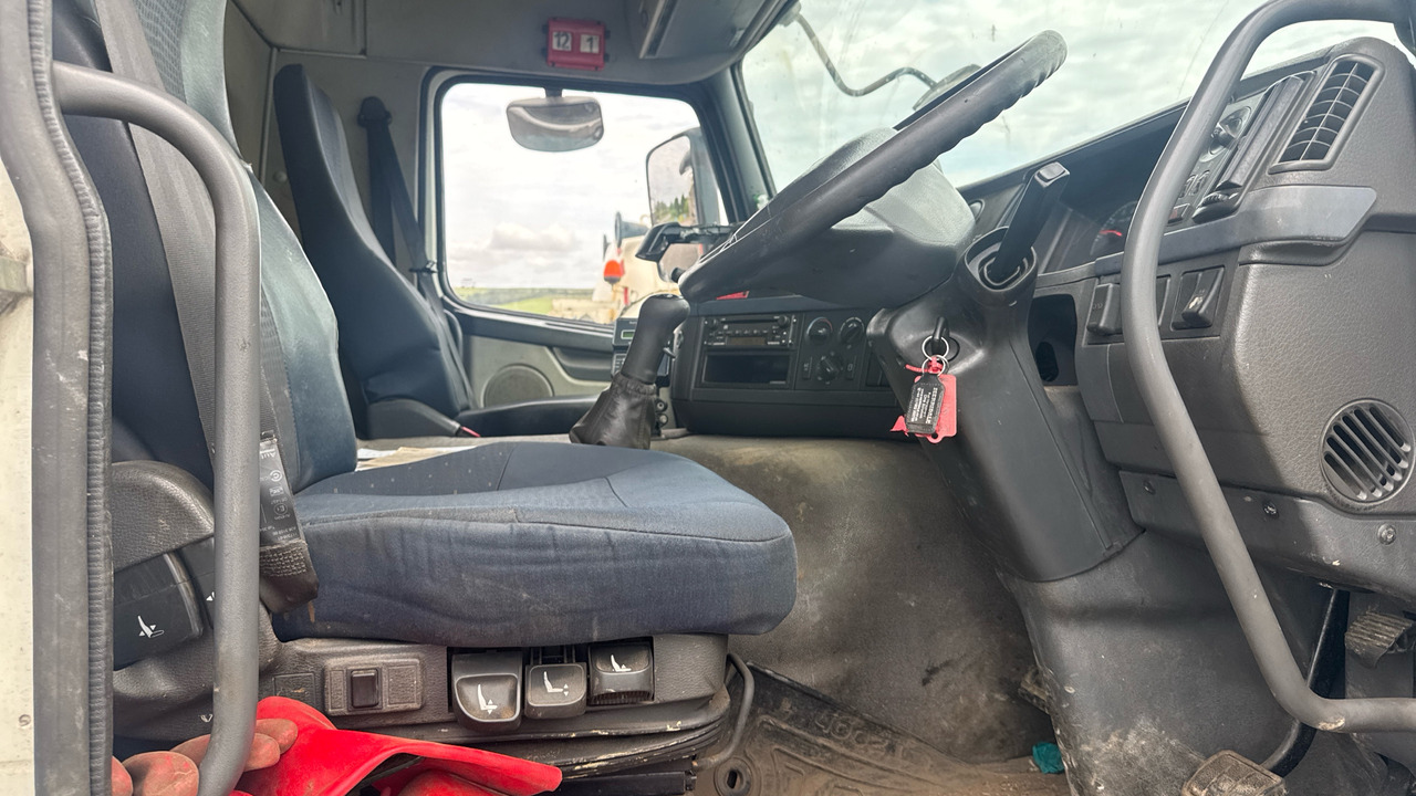 VOLVO FM 340 - Vacuümwagen: afbeelding 5 VOLVO FM 340 - Vacuümwagen: afbeelding 5