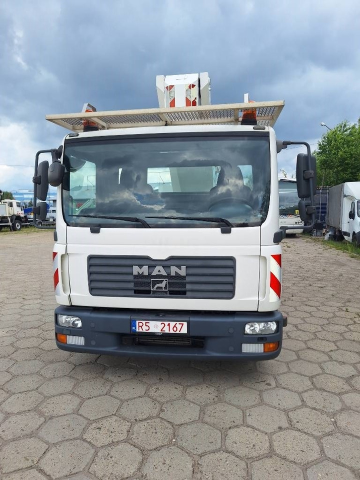 MAN podnośnik koszowy Wumag WT 300 - Telescoophoogwerker: afbeelding 2 MAN podnośnik koszowy Wumag WT 300 - Telescoophoogwerker: afbeelding 2