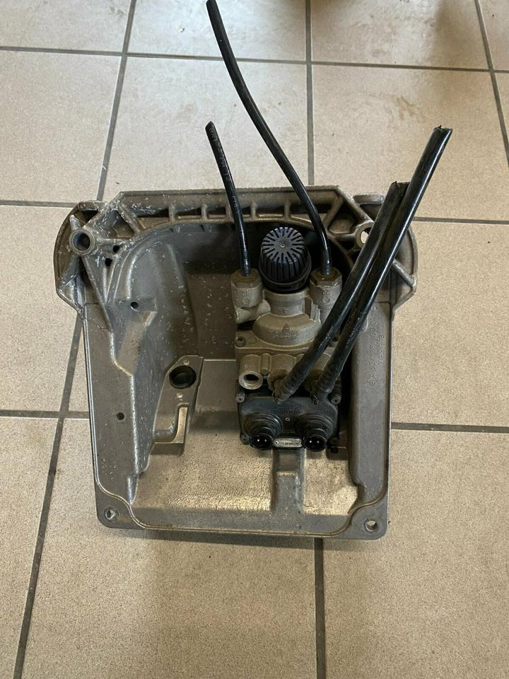 Actros MP2 Fußbremsventil A 934 294 00 01 WABCO 4800010110 - Remventiel voor Vrachtwagen: afbeelding 1 Actros MP2 Fußbremsventil A 934 294 00 01 WABCO 4800010110 - Remventiel voor Vrachtwagen: afbeelding 1