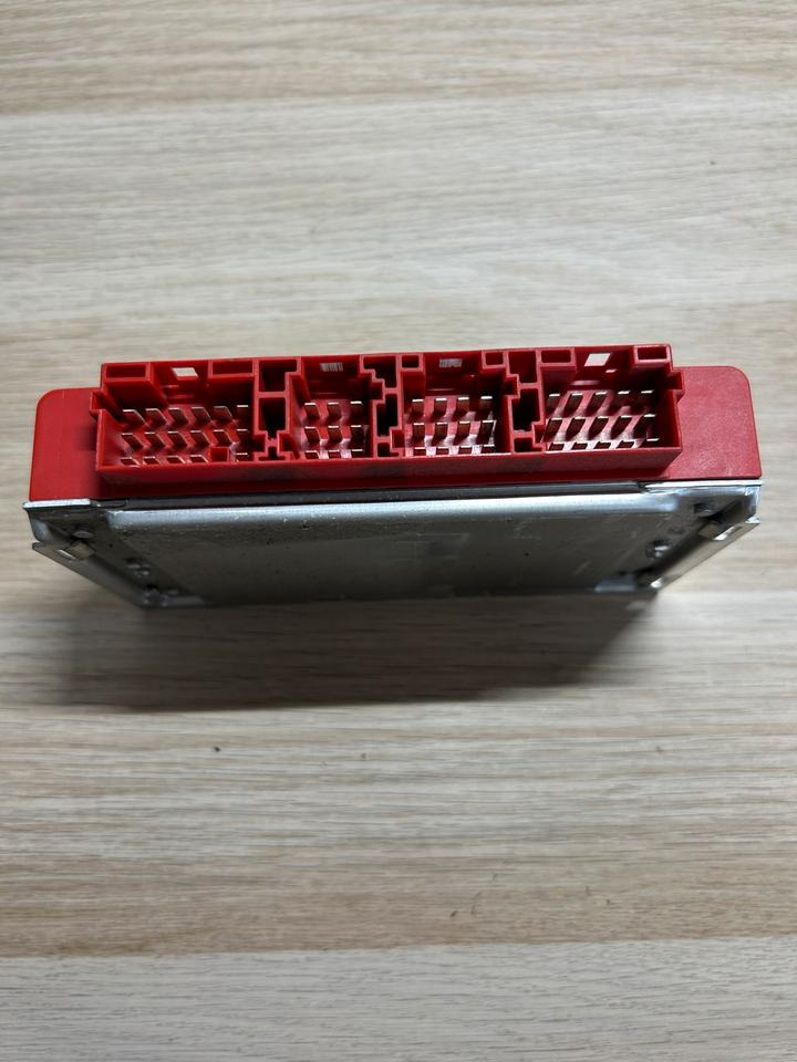 MAN BOSCH Intardersteuerung 81.25810-6000 - ECU voor Vrachtwagen: afbeelding 3 MAN BOSCH Intardersteuerung 81.25810-6000 - ECU voor Vrachtwagen: afbeelding 3