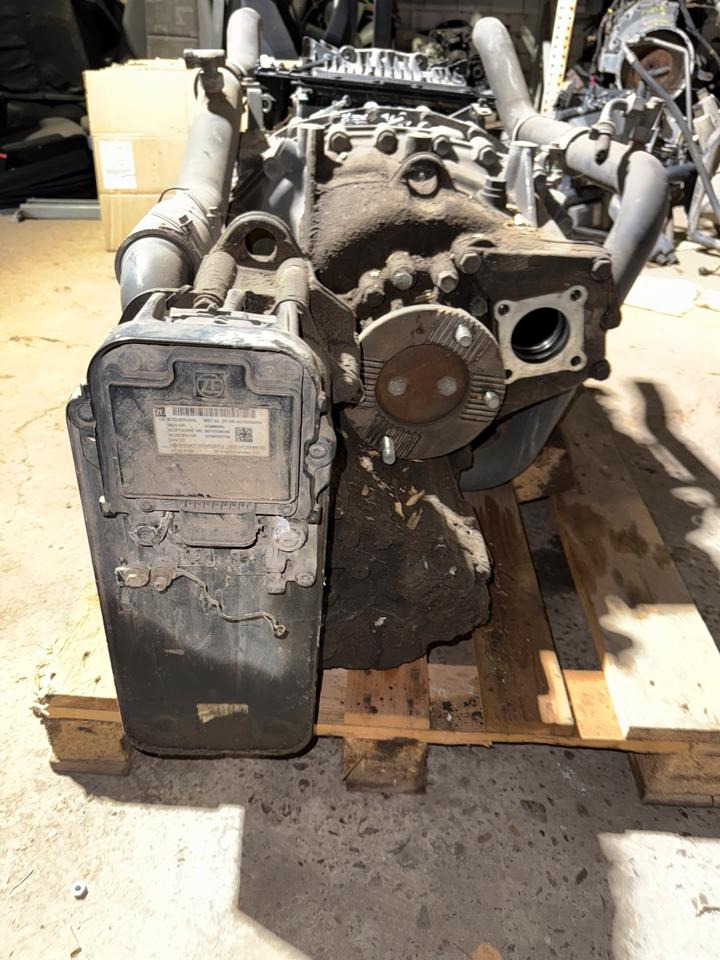 MAN Getriebe ZF ASTRONIC 12 AS 2131 TD + INTARDER 3 - Versnellingsbak voor Vrachtwagen: afbeelding 5 MAN Getriebe ZF ASTRONIC 12 AS 2131 TD + INTARDER 3 - Versnellingsbak voor Vrachtwagen: afbeelding 5
