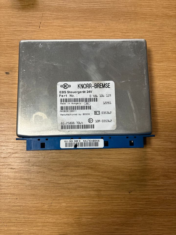MAN KNORR-BREMSE EBS Steuergerät 81.25808-7064 - ECU voor Vrachtwagen: afbeelding 1 MAN KNORR-BREMSE EBS Steuergerät 81.25808-7064 - ECU voor Vrachtwagen: afbeelding 1
