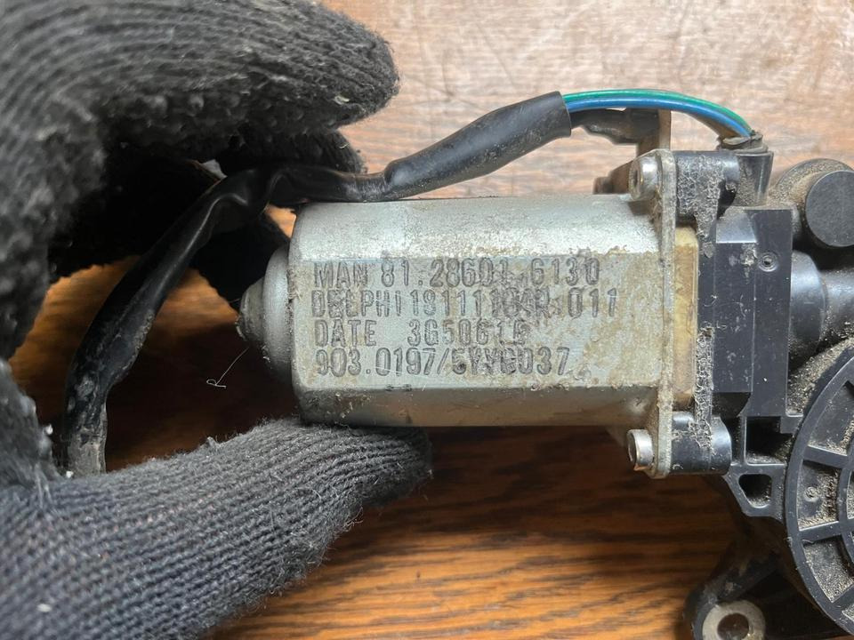 MAN Scheibenwischermotor 81286016130 - Ruitenwisser voor Vrachtwagen: afbeelding 2 MAN Scheibenwischermotor 81286016130 - Ruitenwisser voor Vrachtwagen: afbeelding 2