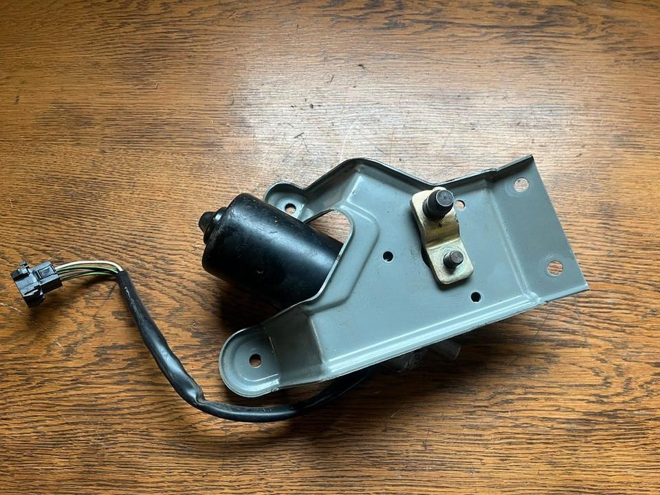 MAN Scheibenwischermotor Valeo 404.027 24V 81264016118 - Ruitenwisser voor Vrachtwagen: afbeelding 4 MAN Scheibenwischermotor Valeo 404.027 24V 81264016118 - Ruitenwisser voor Vrachtwagen: afbeelding 4