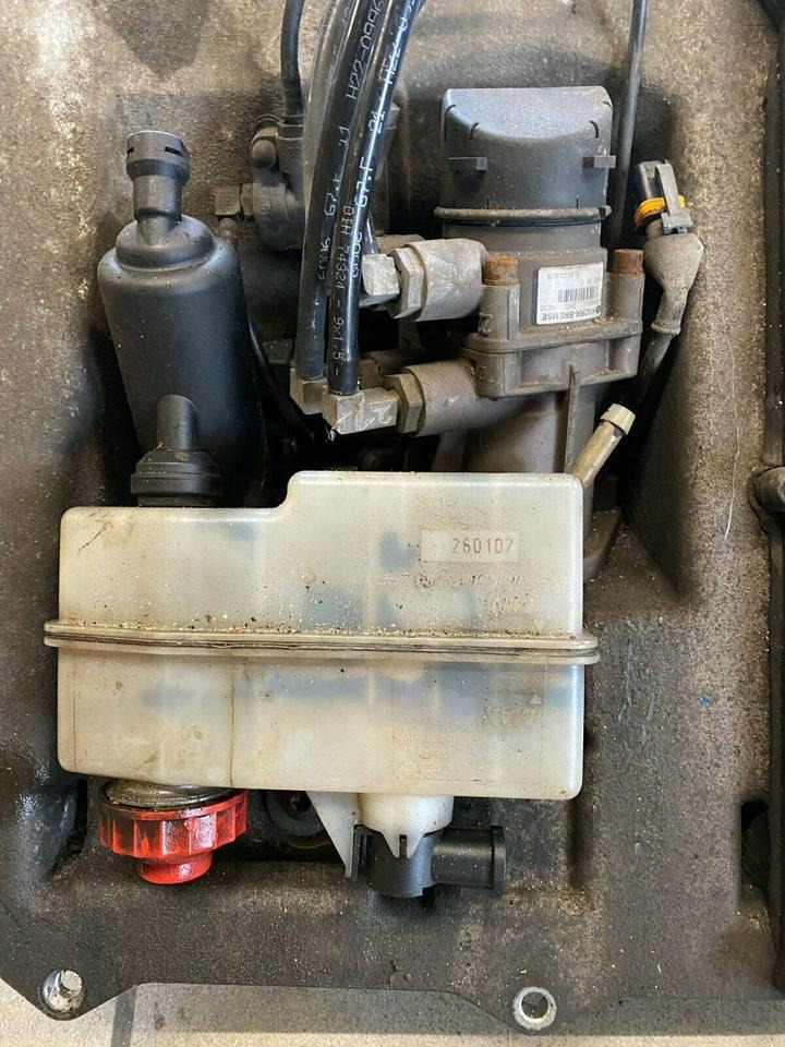 MAN TGA TGX Fußbremsventil Bremsventil 81.25970.6100 - Remventiel voor Vrachtwagen: afbeelding 2 MAN TGA TGX Fußbremsventil Bremsventil 81.25970.6100 - Remventiel voor Vrachtwagen: afbeelding 2