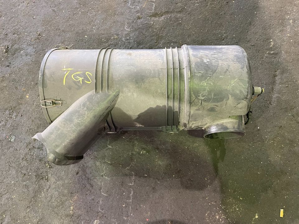 MAN TGS Luftfilter Luftfilterkasten Euro5 - Luchtfilter voor Vrachtwagen: afbeelding 1 MAN TGS Luftfilter Luftfilterkasten Euro5 - Luchtfilter voor Vrachtwagen: afbeelding 1