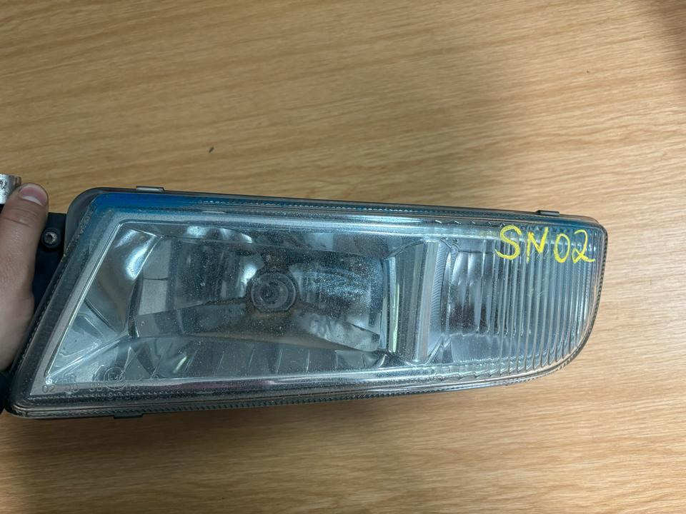 MAN TGX/TGS Nebelscheinwerfer Links 81.25101-6521 - Mistlamp voor Vrachtwagen: afbeelding 2 MAN TGX/TGS Nebelscheinwerfer Links 81.25101-6521 - Mistlamp voor Vrachtwagen: afbeelding 2