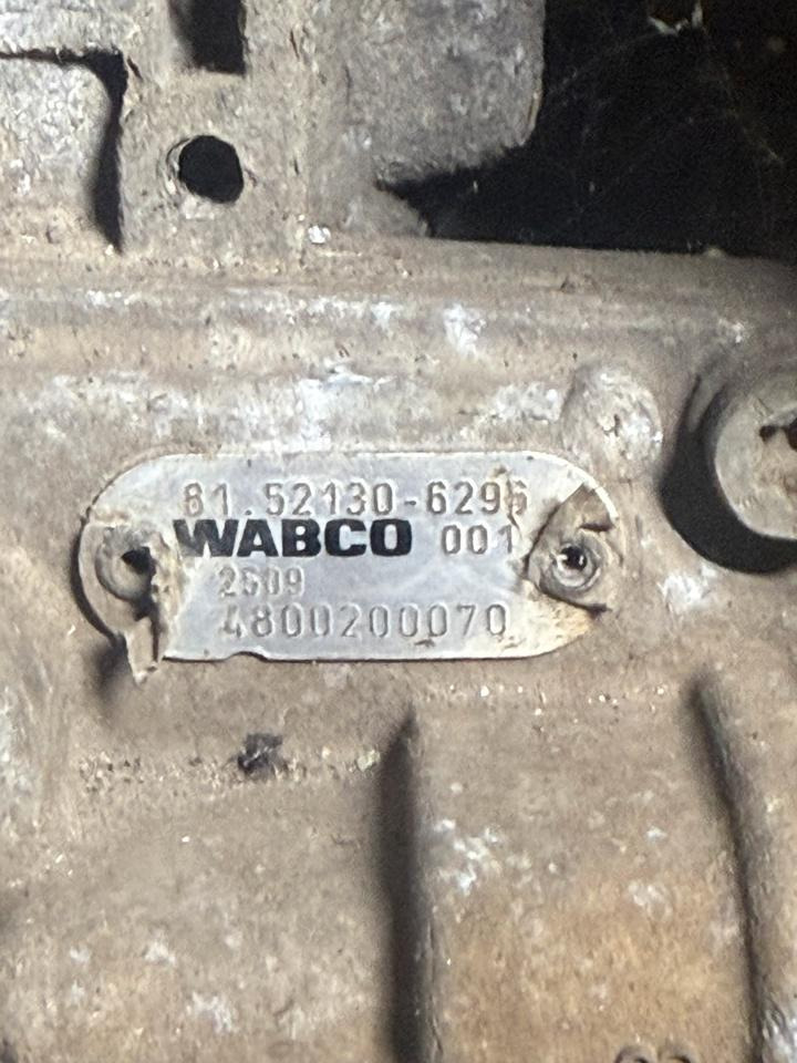 MAN WABCO Fußbremsventil 4800200070 81.52130-6295 - Remdelen voor Vrachtwagen: afbeelding 3 MAN WABCO Fußbremsventil 4800200070 81.52130-6295 - Remdelen voor Vrachtwagen: afbeelding 3