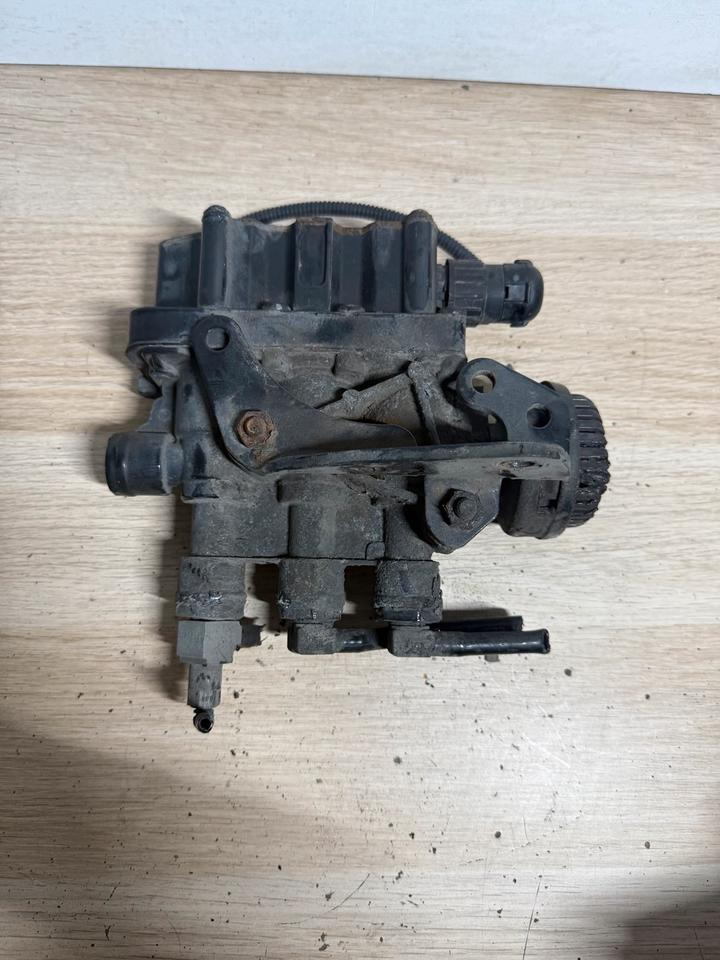 MAN WABCO VENTIL 4728800300 81.25902-6238 - Klep voor Vrachtwagen: afbeelding 2 MAN WABCO VENTIL 4728800300 81.25902-6238 - Klep voor Vrachtwagen: afbeelding 2