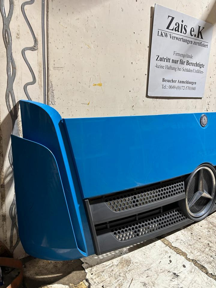 Mercedes Actros MP4 Motorhaube A9607500309 - Motorkap voor Vrachtwagen: afbeelding 2 Mercedes Actros MP4 Motorhaube A9607500309 - Motorkap voor Vrachtwagen: afbeelding 2