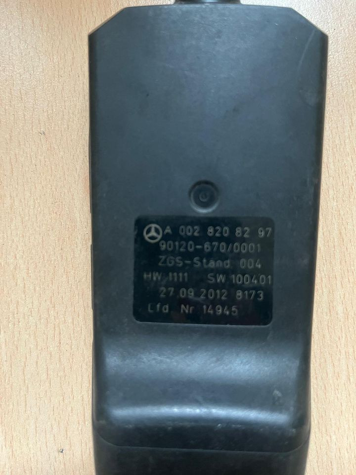 Mercedes MP4 Bediengerät Fernbedienung Luftfederung A0028208297 - Luchtvering voor Vrachtwagen: afbeelding 2 Mercedes MP4 Bediengerät Fernbedienung Luftfederung A0028208297 - Luchtvering voor Vrachtwagen: afbeelding 2
