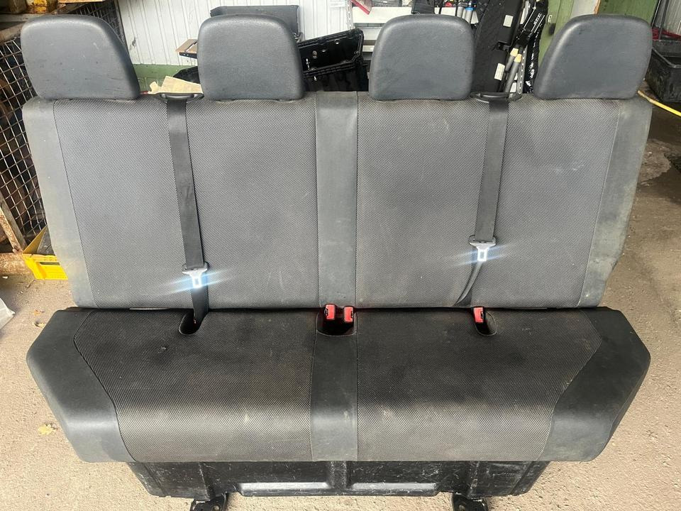 Mercedes Sprinter 4er-Sitzbank Hinten - Zitplaats voor Vrachtwagen: afbeelding 2 Mercedes Sprinter 4er-Sitzbank Hinten - Zitplaats voor Vrachtwagen: afbeelding 2