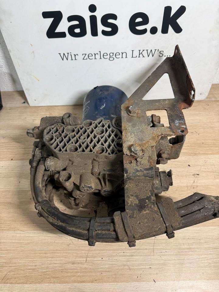 Mercedes WABCO Lufttrockner A0014460364 - Remtoebehoor voor Vrachtwagen: afbeelding 4 Mercedes WABCO Lufttrockner A0014460364 - Remtoebehoor voor Vrachtwagen: afbeelding 4