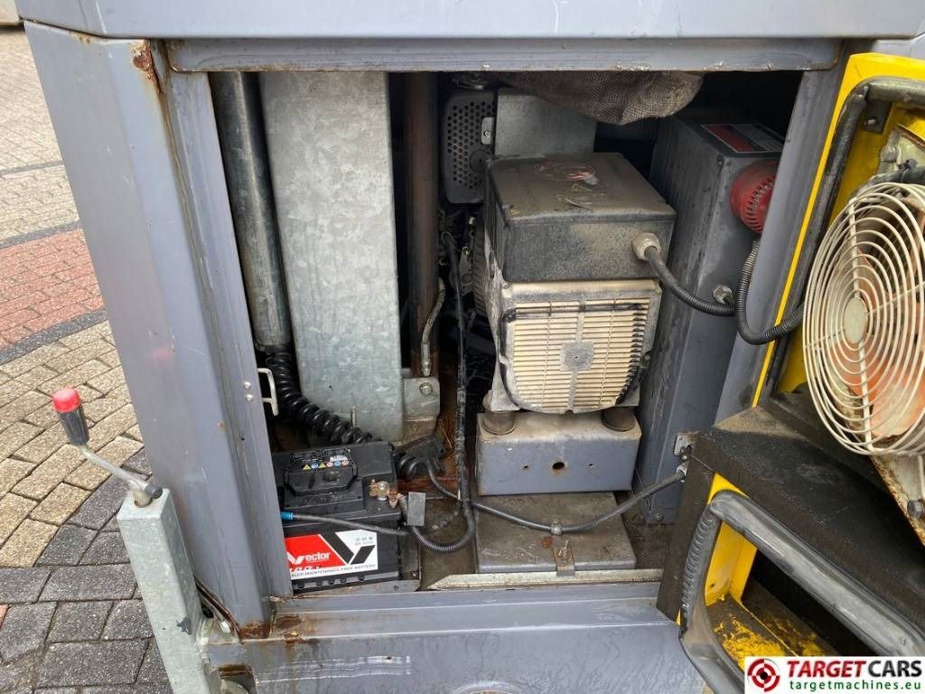 Lichtmast Atlas Copco QLB60 Tower Light 4x350W Led: afbeelding 17 Lichtmast Atlas Copco QLB60 Tower Light 4x350W Led: afbeelding 17