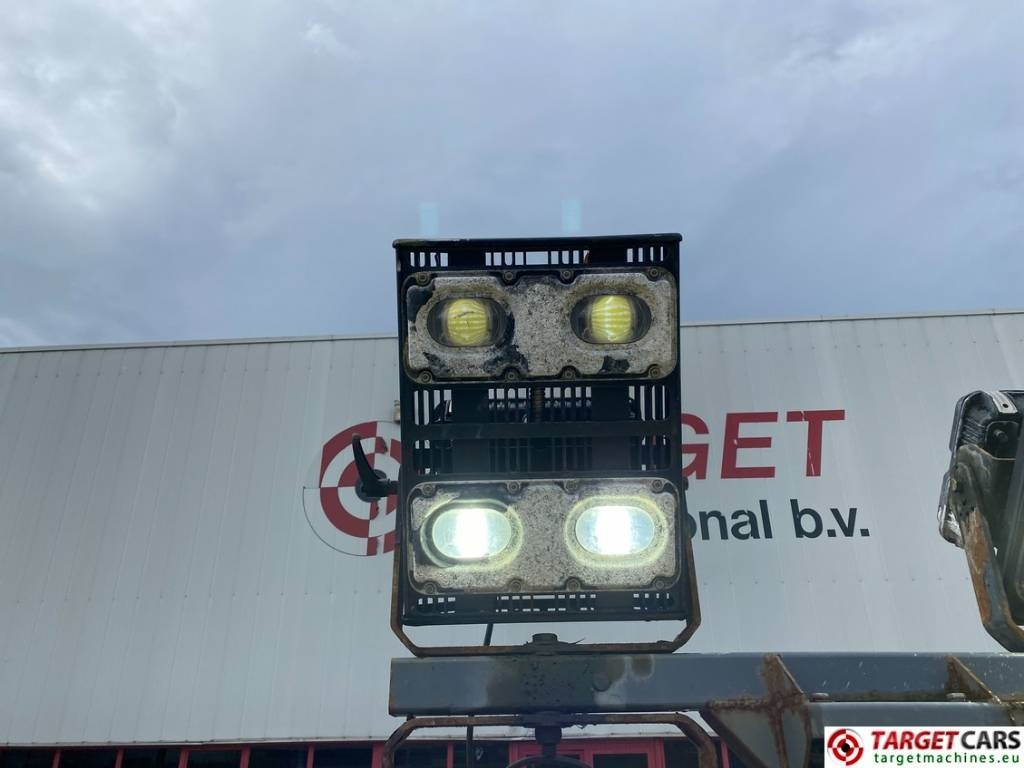 Lichtmast Atlas Copco QLB60 Tower Light 4x350W Led: afbeelding 14 Lichtmast Atlas Copco QLB60 Tower Light 4x350W Led: afbeelding 14