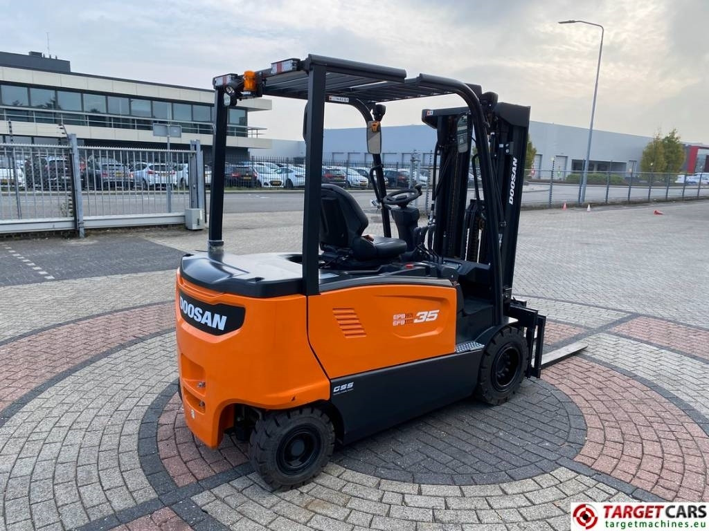 Doosan B35X-7 Electric Forklift 3.5T Triplex-438cm Unused - Elektrische heftruck: afbeelding 3 Doosan B35X-7 Electric Forklift 3.5T Triplex-438cm Unused - Elektrische heftruck: afbeelding 3