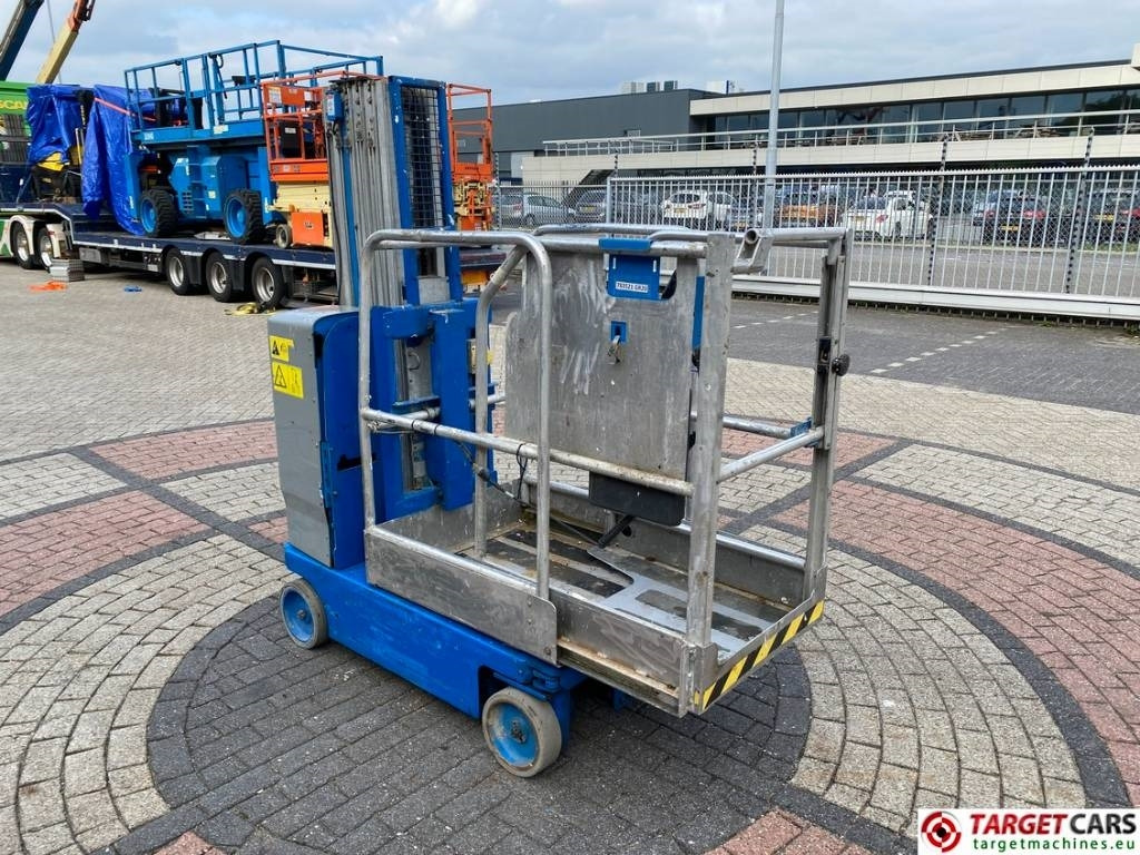 Genie GR-20 RunAbout Electric Vertical Mast Lift 802cm - Verticale masthoogwerker: afbeelding 2 Genie GR-20 RunAbout Electric Vertical Mast Lift 802cm - Verticale masthoogwerker: afbeelding 2