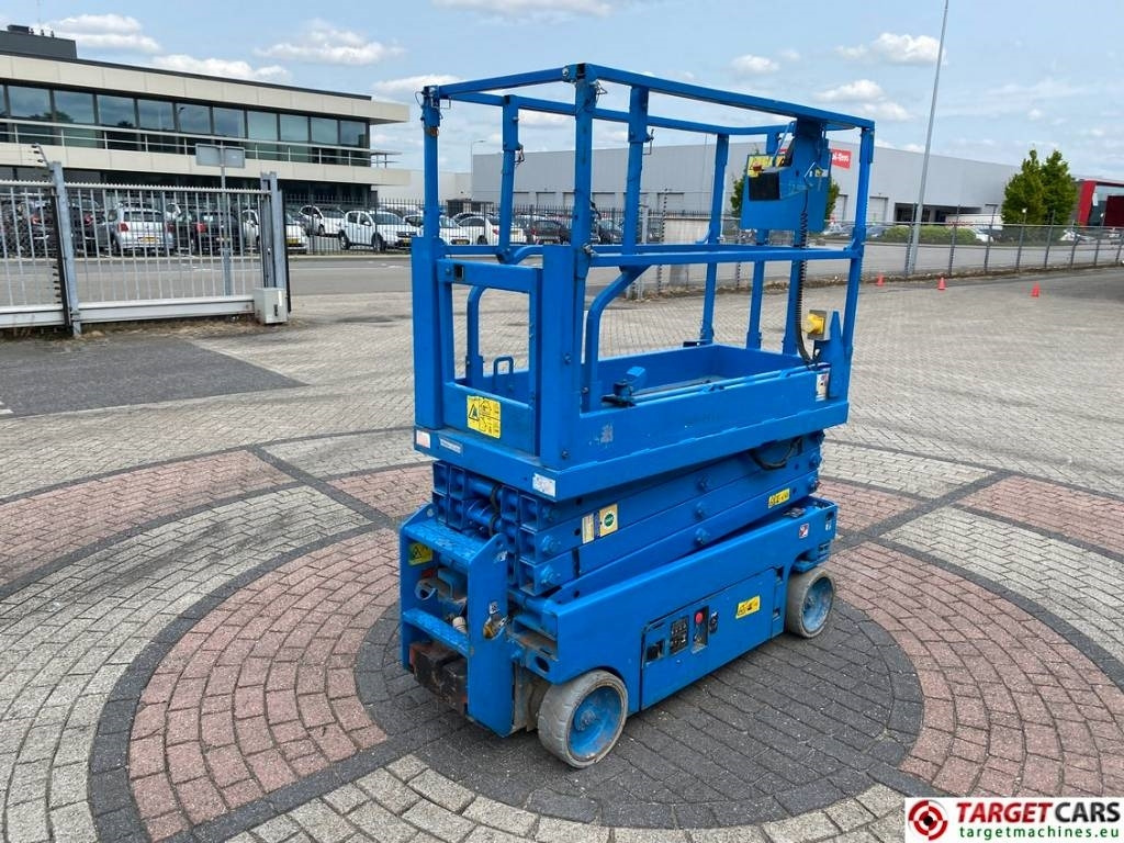 Genie GS-1932 Electric Scissor Work Lift 779cm - Schaarlift: afbeelding 3 Genie GS-1932 Electric Scissor Work Lift 779cm - Schaarlift: afbeelding 3