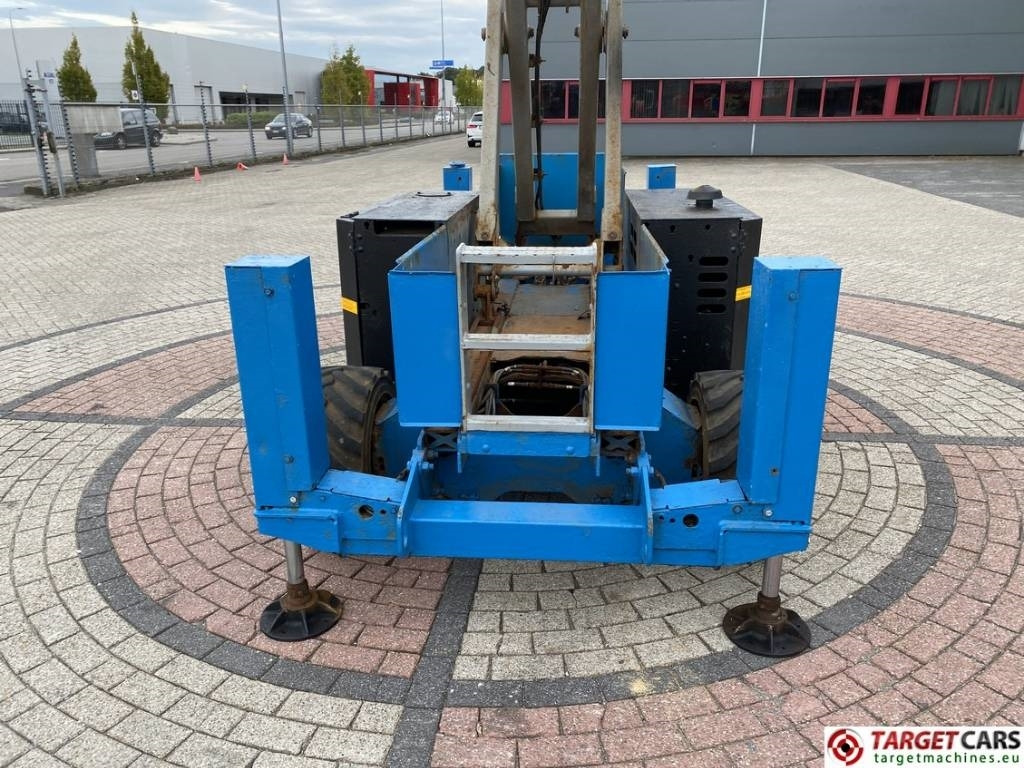 Schaarlift Genie GS-2669RT Diesel 4x4 Scissor Work Lift 1000cm: afbeelding 16