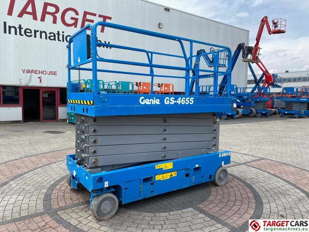 Genie GS-4655 Electric E-Drive Scissor Work Lift 1595cm - Schaarlift: afbeelding 1 Genie GS-4655 Electric E-Drive Scissor Work Lift 1595cm - Schaarlift: afbeelding 1