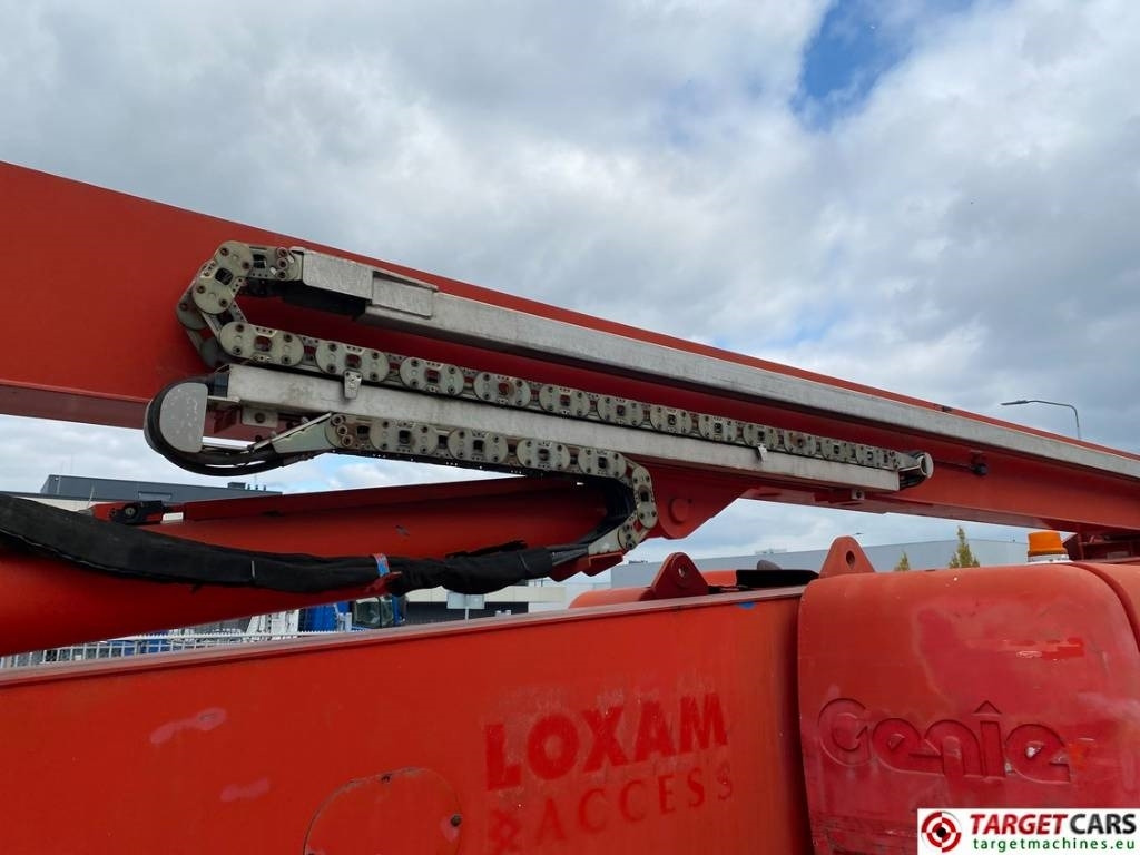 Knikarmhoogwerker Genie Z-135/70 Articulated 4x4x4 Diesel Boom Lift 4315cm: afbeelding 38