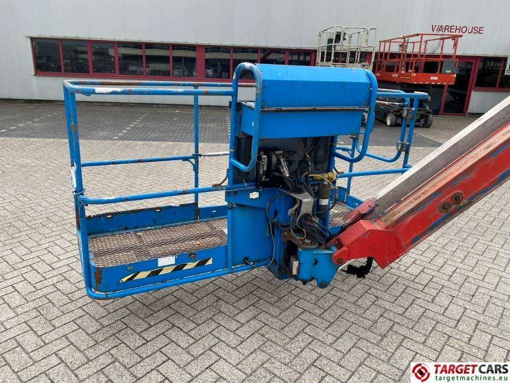 Knikarmhoogwerker Genie Z-135/70 Articulated 4x4x4 Diesel Boom Lift 4315cm: afbeelding 32