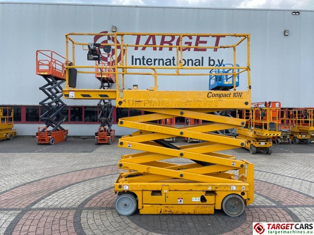 Haulotte Compact 10N Electric Scissor Work Lift 1000cm - Schaarlift: afbeelding 5 Haulotte Compact 10N Electric Scissor Work Lift 1000cm - Schaarlift: afbeelding 5