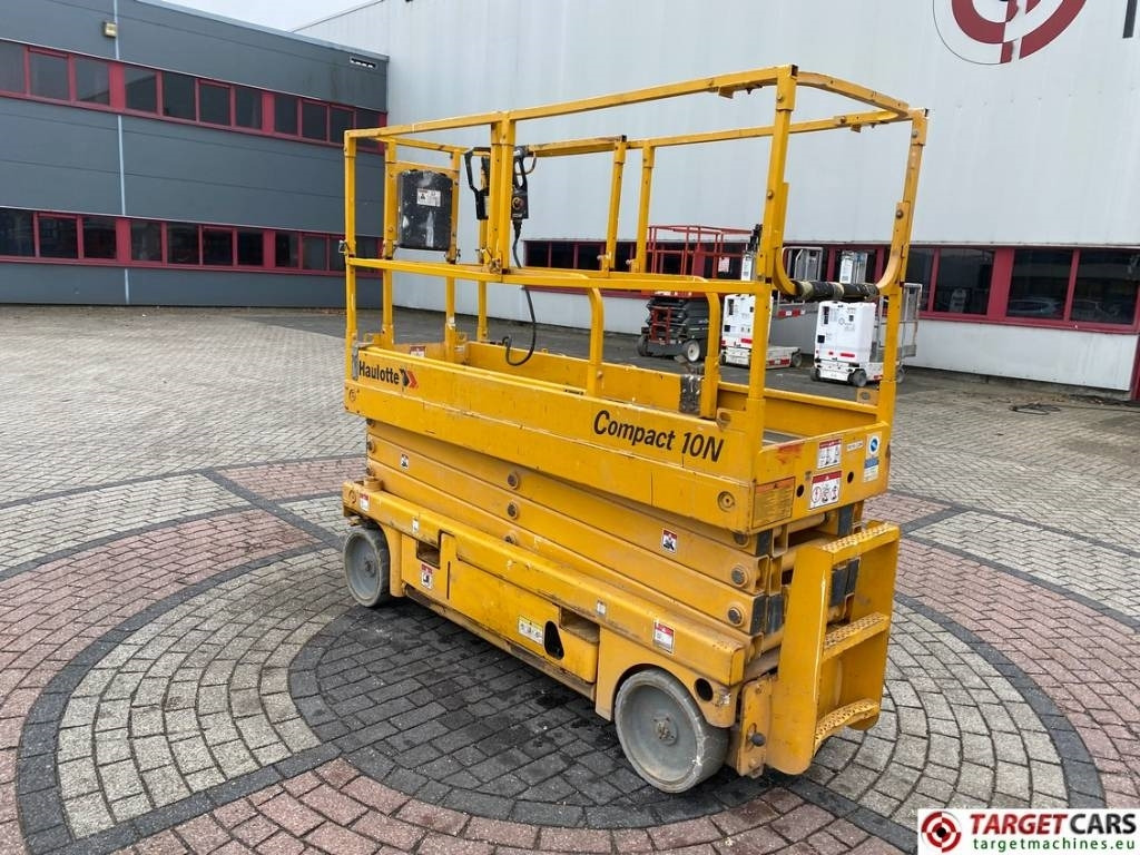 Haulotte Compact 10N Electric Scissor Work Lift 1000cm - Schaarlift: afbeelding 4 Haulotte Compact 10N Electric Scissor Work Lift 1000cm - Schaarlift: afbeelding 4