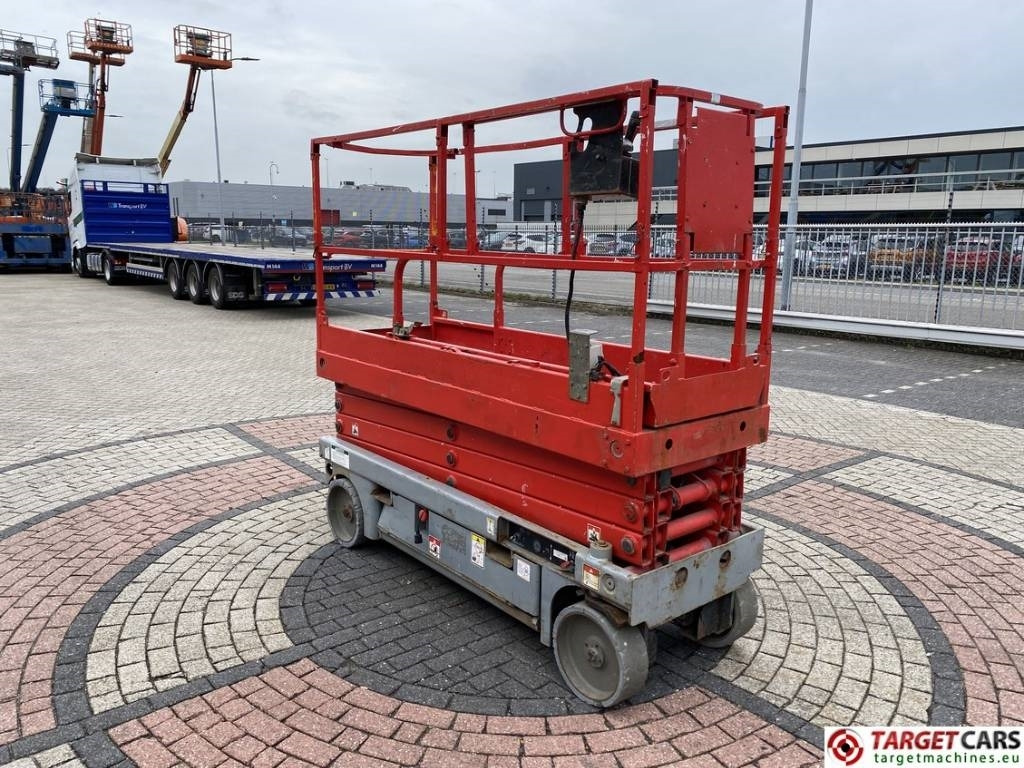 Haulotte Compact 10N Electric Scissor Work Lift 1000cm - Schaarlift: afbeelding 2 Haulotte Compact 10N Electric Scissor Work Lift 1000cm - Schaarlift: afbeelding 2