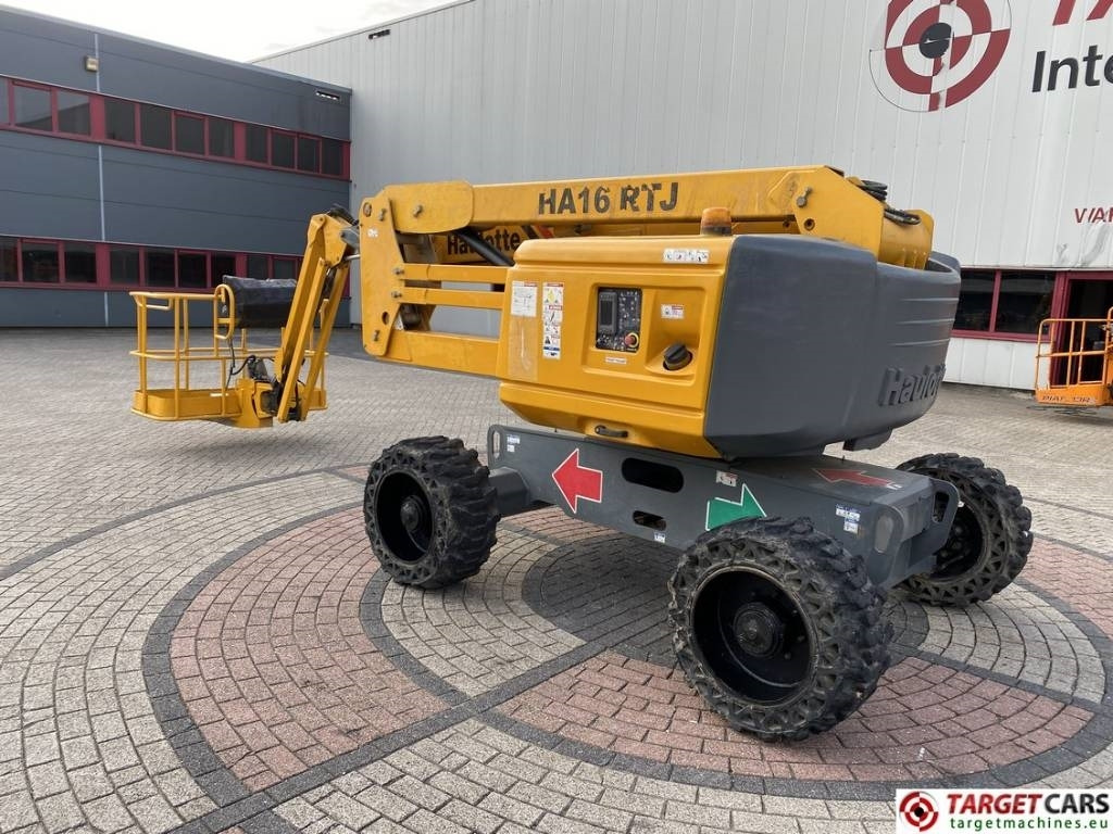Haulotte HA16RTJ Articulated 4x4 Diesel Boom Work Lift 16M - Knikarmhoogwerker: afbeelding 4 Haulotte HA16RTJ Articulated 4x4 Diesel Boom Work Lift 16M - Knikarmhoogwerker: afbeelding 4